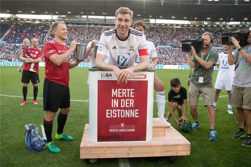 Nach WM-Enttäuschung: Geher Linke macht den Mertesacker Sein Eistonnen-Spruch ist legendär: Per Mertesacker. (Archivbild)Julian Stratenschulte/dpa