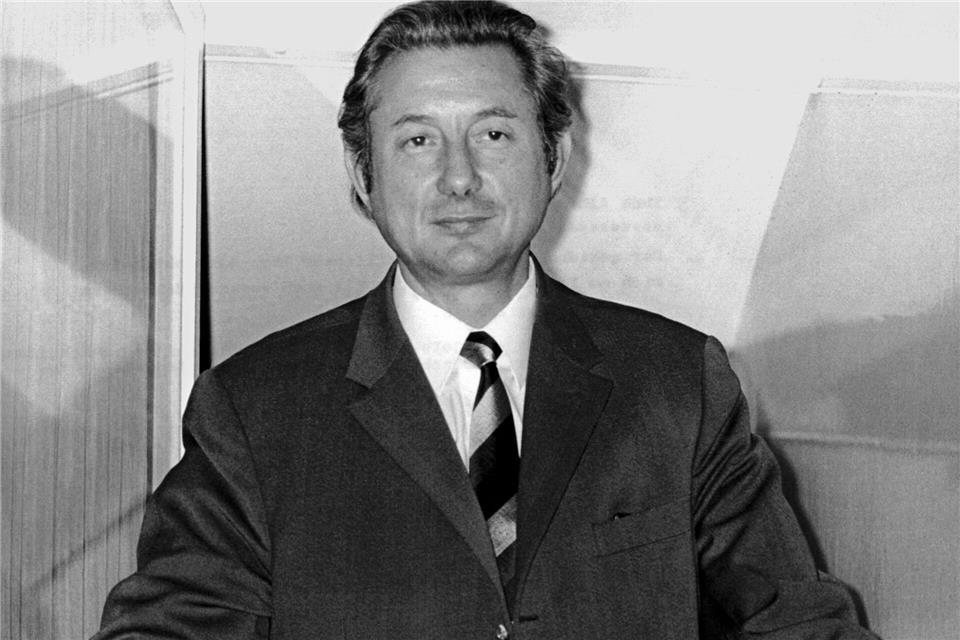 Seine Entführung sorgte in den 1970er Jahren für Schlagzeilen: der Essener Kaufmann und Aldi-Gründer Theo AlbrechtRoland Scheidemann/dpa
