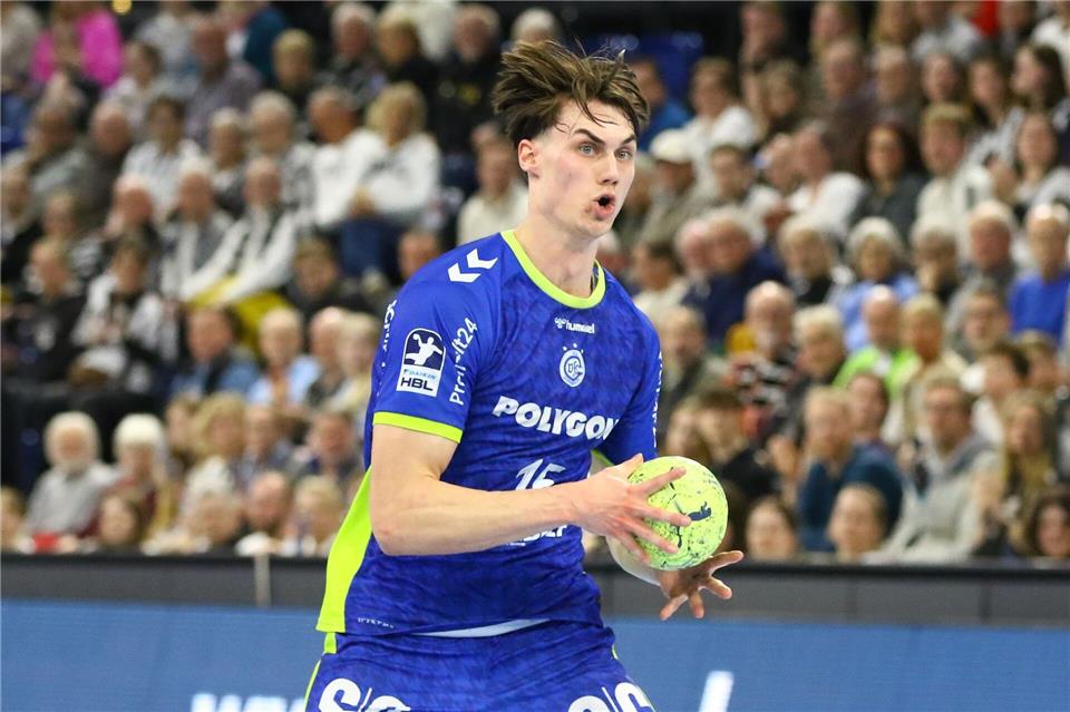 Seine Entwicklung steht sinnbildlich für den Gummersbacher Aufschwung: Nationalspieler Miro Schluroff. (Archivbild)Michael Hundt/dpa