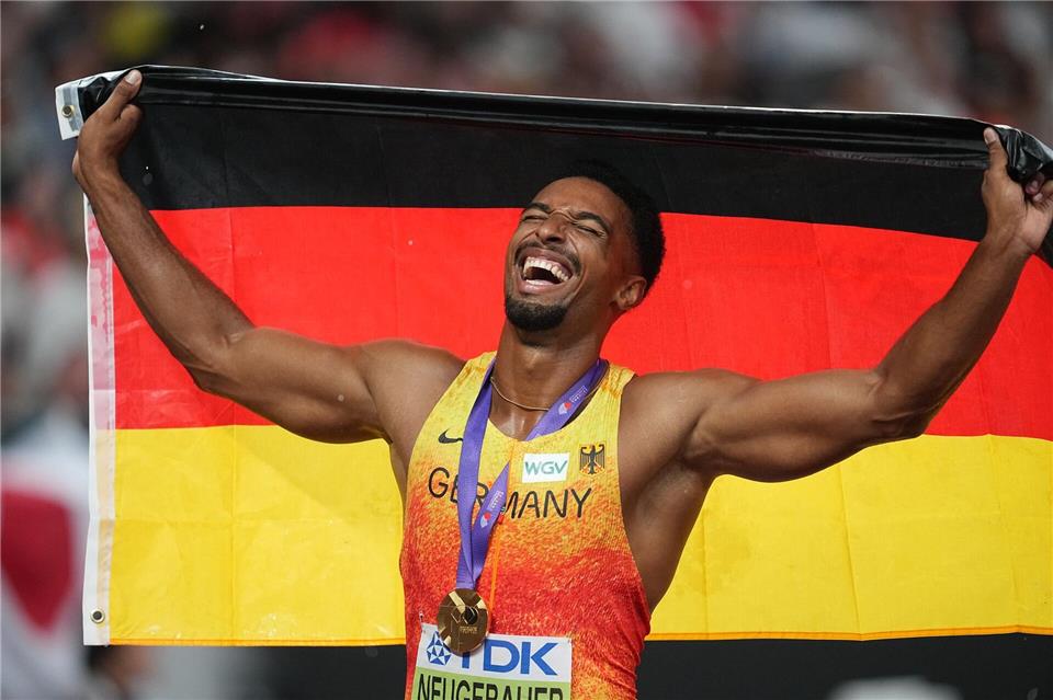 Seinen bislang größten Triumph feierte Leo Neugebauer mit dem WM-Titel in Tokio. (Archivbild)Michael Kappeler/dpa