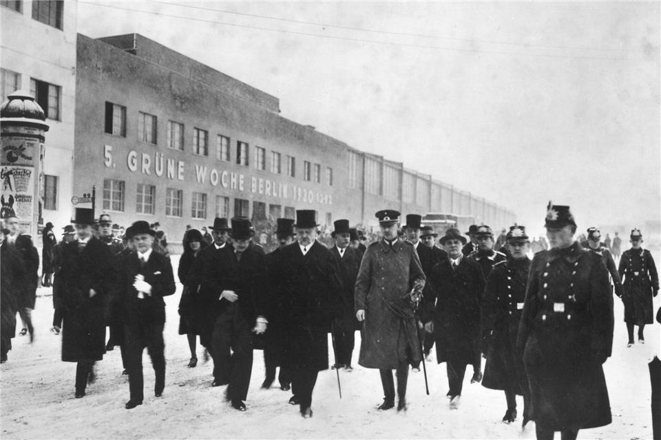 Seit 100 Jahren zeigt die deutsche und internationale Agrarbranche auf der Grünen Woche, was Landwirtschaft zu bieten hat. -/Messe Berlin GmbH/dpa