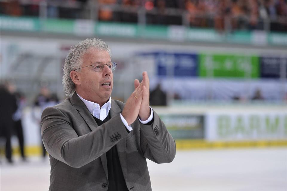 Seit 19 Jahren bei den Grizzlys Wolfsburg: Geschäftsführer Karl-Heinz Fliegauf.Silas Stein/dpa