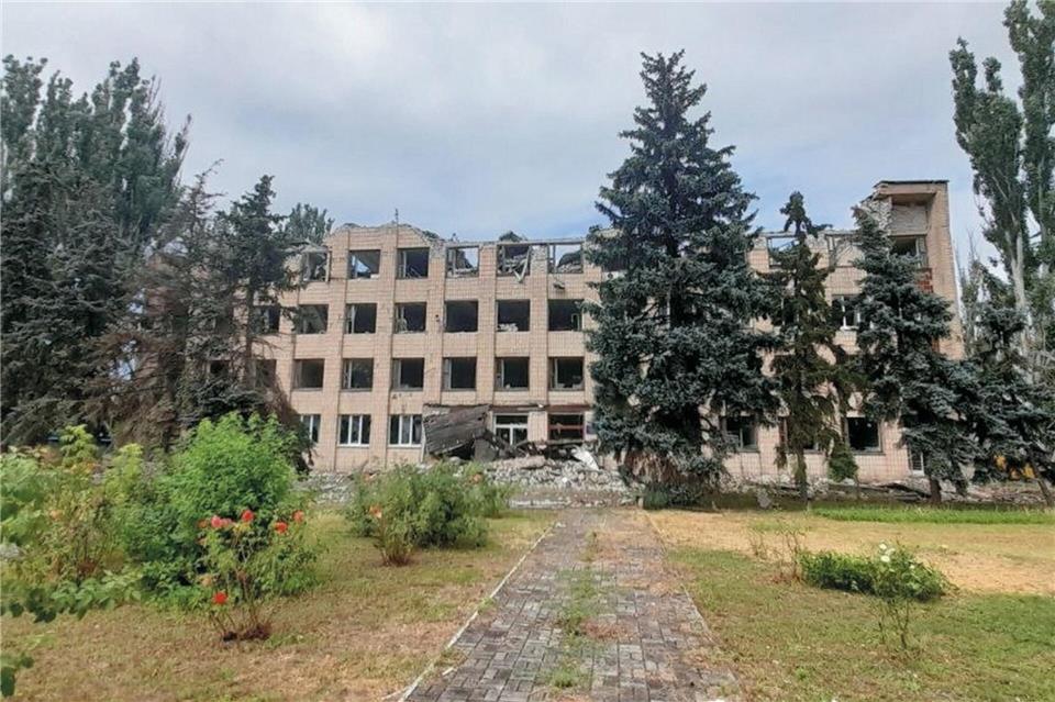 Seit Beginn des Krieges wurden zahlreiche Dokumente aus ukrainischen Archiven zerstört oder gestohlen.Dina Schelest/Arolsen Archives/dpa