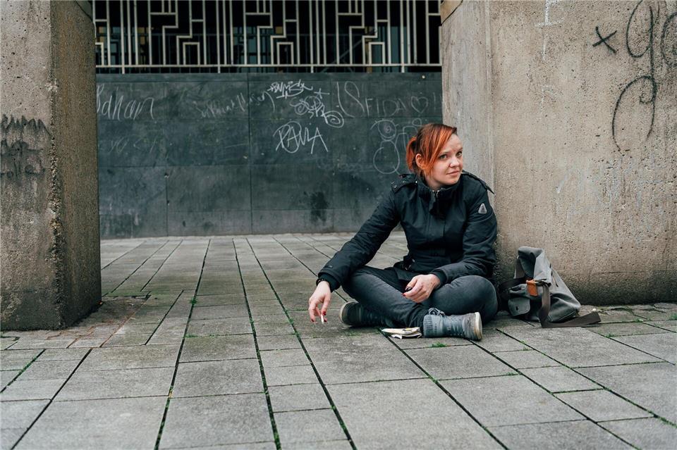 Schutzlos auf der Straße: Film über obdachlose Frauen Seit Jahren lebt Leonie auf der Straße, die Angst ist ihr stetiger Begleiter.Jann H�fer/ZDF/dpa