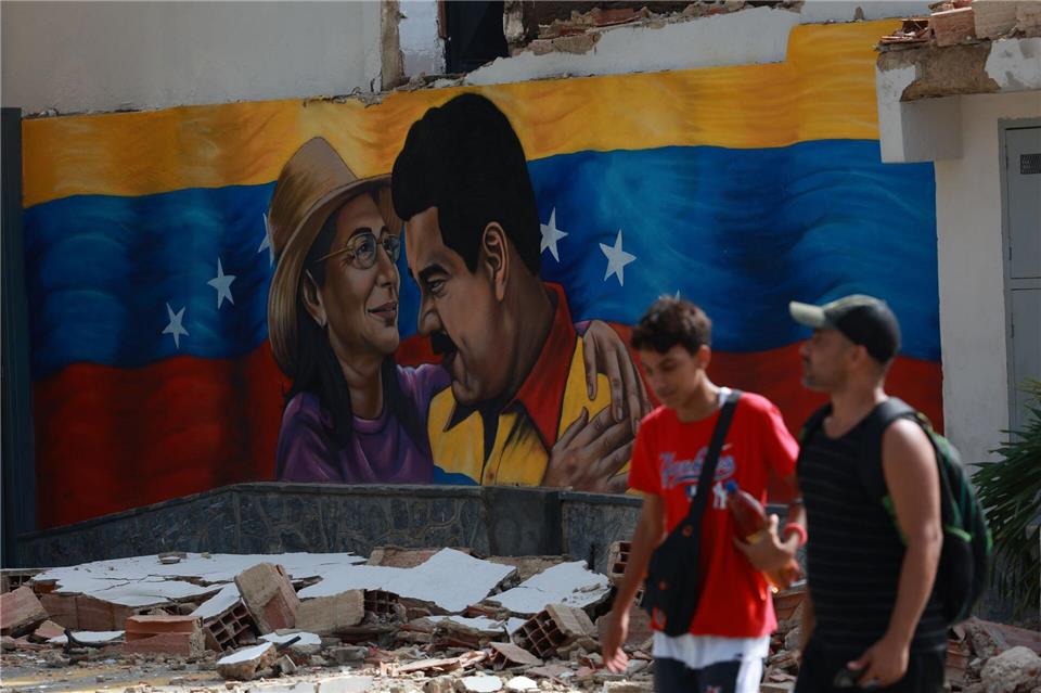 Seit Jahren leidet Venezuela unter politischen Spannungen und wirtschaftlichen Problemen.Stringer/dpa