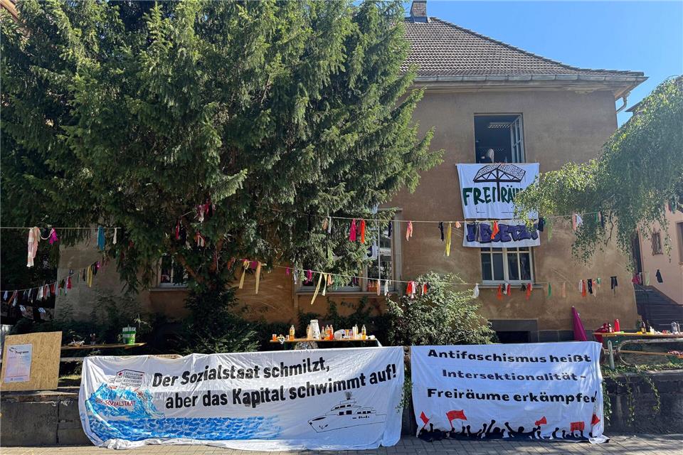 Seit Samstag ist das Universitätsgebäude auf dem Gelände der Justus-Liebig-Universität besetzt. (Archivbild)Lena Lachnit/dpa