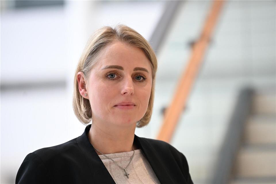 Seit drei Jahren sitzt Behrendt für die AfD im Landtag – politisch verortet sie sich selbst als konservativ und rechts.-/dpa