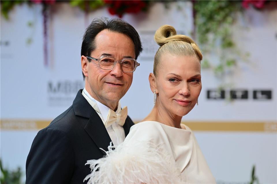 Seit rund 20 Jahren verheiratet: Jan Josef Liefers und Anna Loos. (Archivbild)Sebastian Christoph Gollnow/dpa