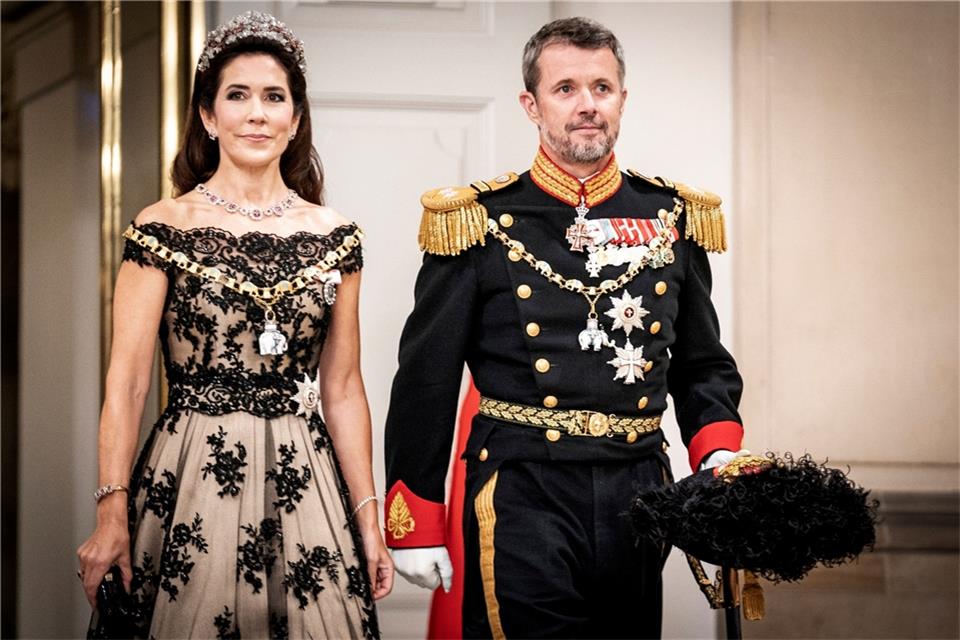 Seit über zwanzig Jahren bestreiten Kronprinz Frederik von Dänemark und Kronprinzessin Mary das Leben gemeinsam. Mit der Krönung von Frederik beginnt für das Paar ein neues Kapitel.
