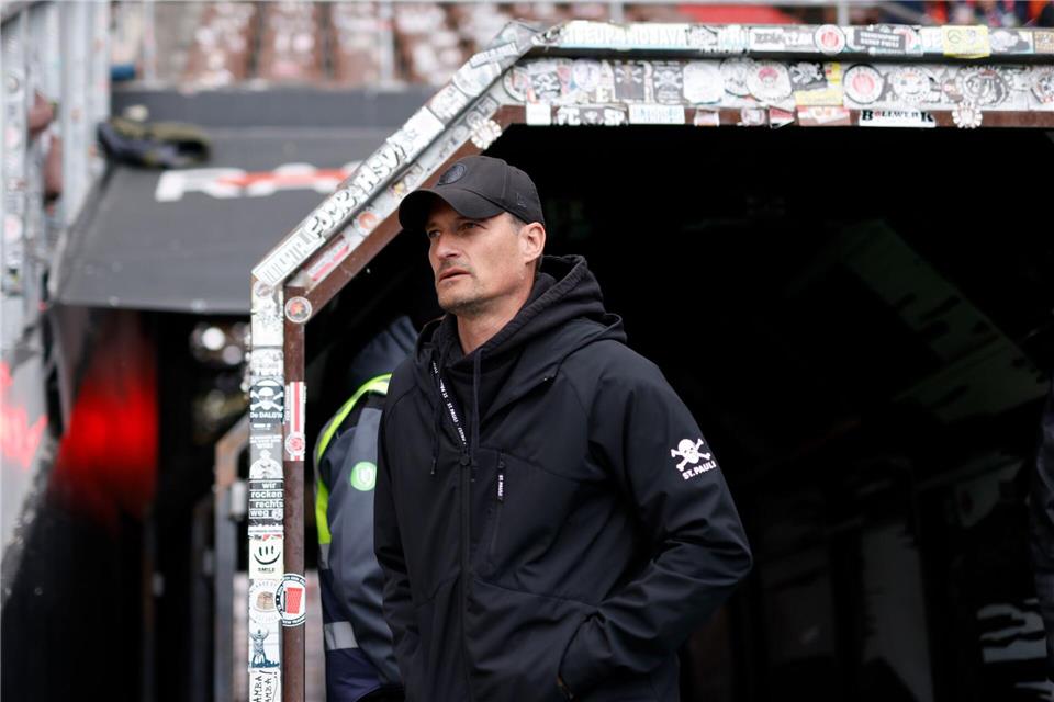 Selbst gewählter Abgang: Alexander Blessin ist nicht mehr Trainer des FC St. Pauli. (Archivbild) Philipp Szyza/dpa