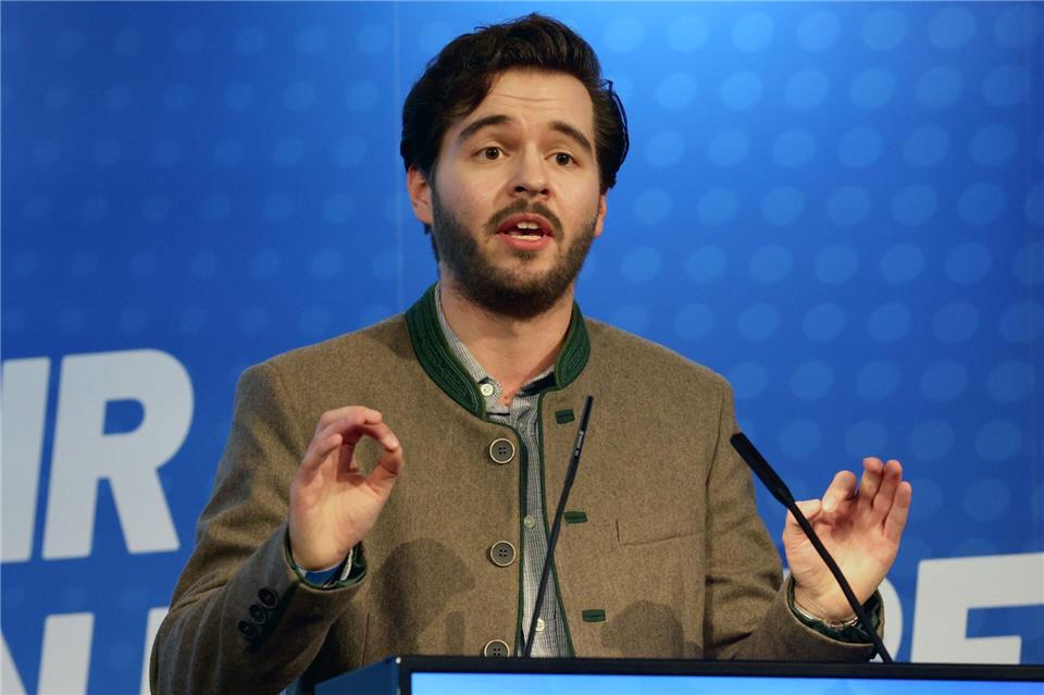 „Selbst wenn uns diese Behörde anders einstufen würde, wäre uns das politisch gleichgültig“, sagt AfD-Politiker Dario Seifert.Bernd Wüstneck/dpa