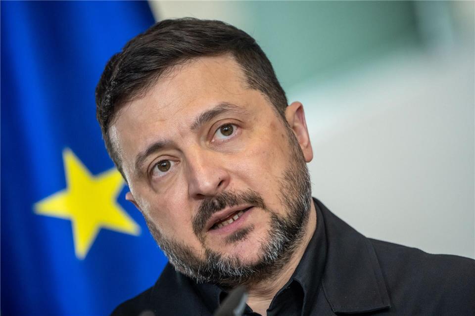 Selenskyj ist in den vergangenen vier Jahren seit der russischen Invasion in der Ukraine schon viele Male nach Berlin gereist.Michael Kappeler/dpa