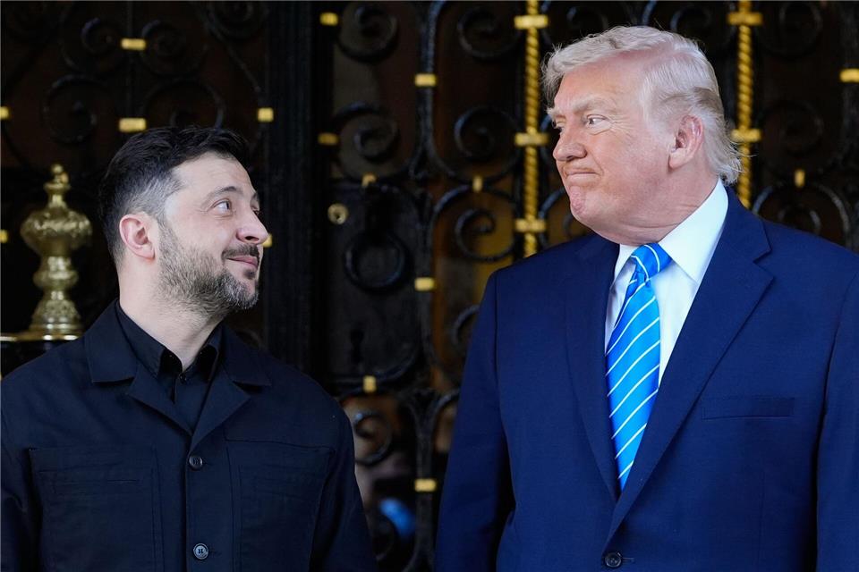 Selenskyj und Trump ziehen im Ukraine-Krieg offensichtlich nicht an einem Strang. (Archivbild)Alex Brandon/AP/dpa