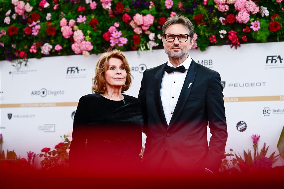 Senta Berger spielt im Film ihres Sohnes Simon Verhoeven mit - und bekam für ihre Rolle einen Deutschen Filmpreis. (Archivbild)Sebastian Christoph Gollnow/dpa