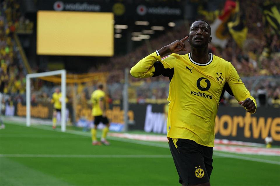 Serhou Guirassy brachte Dortmund schnell in Führung.Fabian Strauch/dpa