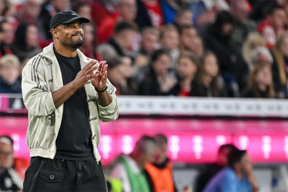 Setzt auf einen guten Start nach den Länderspielen: Bayern-Trainer Kompany. (Archivbild)Harry Langer/dpa