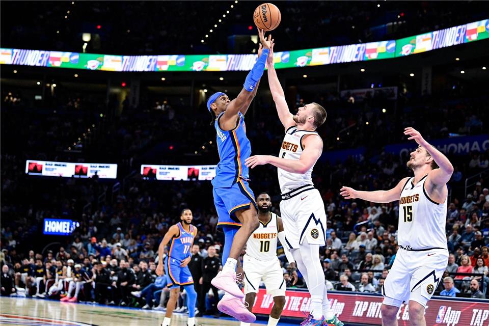 Shai Gilgeous-Alexander entschied die Partie gegen Denver mit einem verwandelten Dreier drei Sekunden vor Schluss.Gerald Leong/AP/dpa