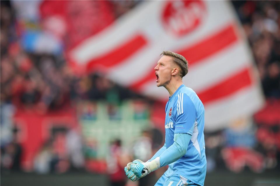 Sicherer Rückhalt: Torhüter Reichert. (Archivbild)Daniel Karmann/dpa