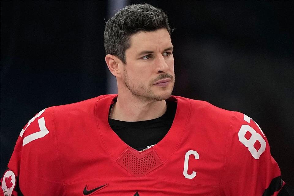 Sidney Crosby fällt verletzt mehrere Wochen aus. (Archivbild)Petr David Josek/AP/dpa