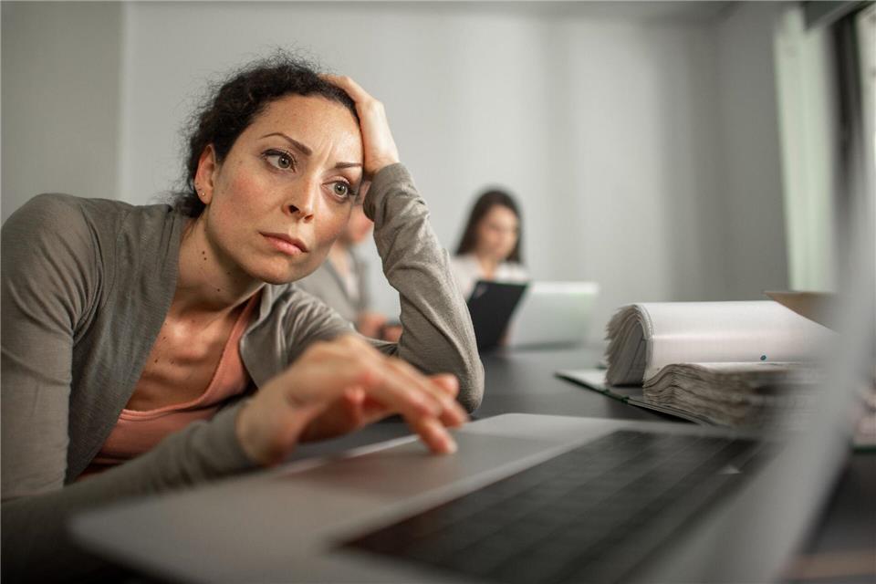 Sie brauchen neue Motivation im Job? Dann können kleine Perspektivwechsel helfen, Prioritäten neu zu ordnen.picture alliance / dpa Themendienst