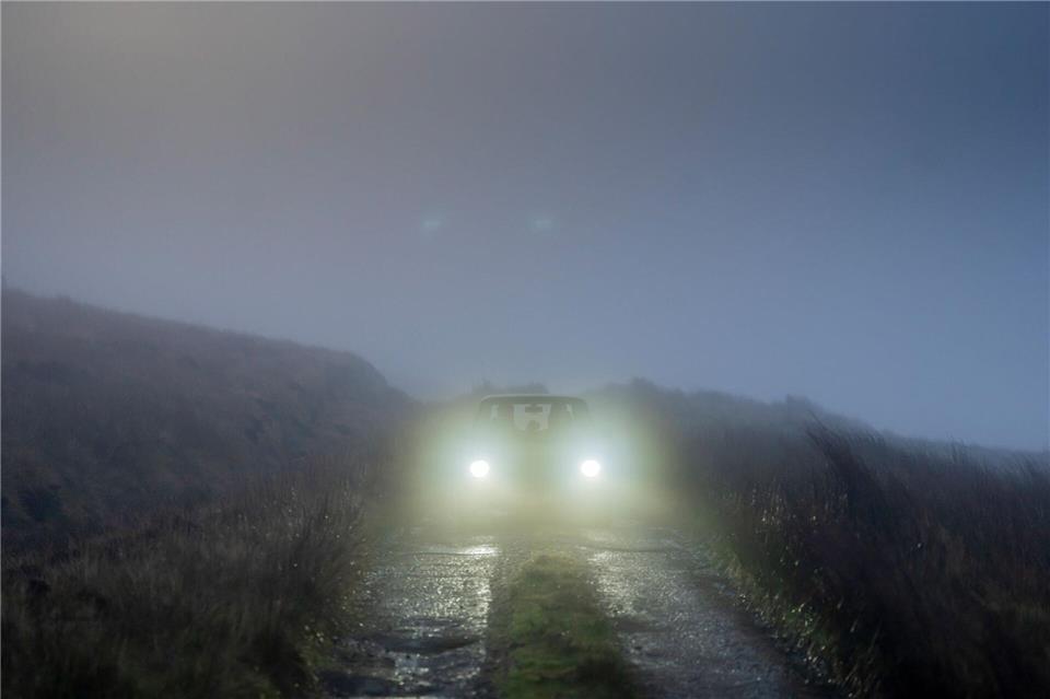 Sie mögen Oldtimer stimmungsvoll inszeniert? Wussten wir - bitte schön!Stewart Price/dpa-tmn