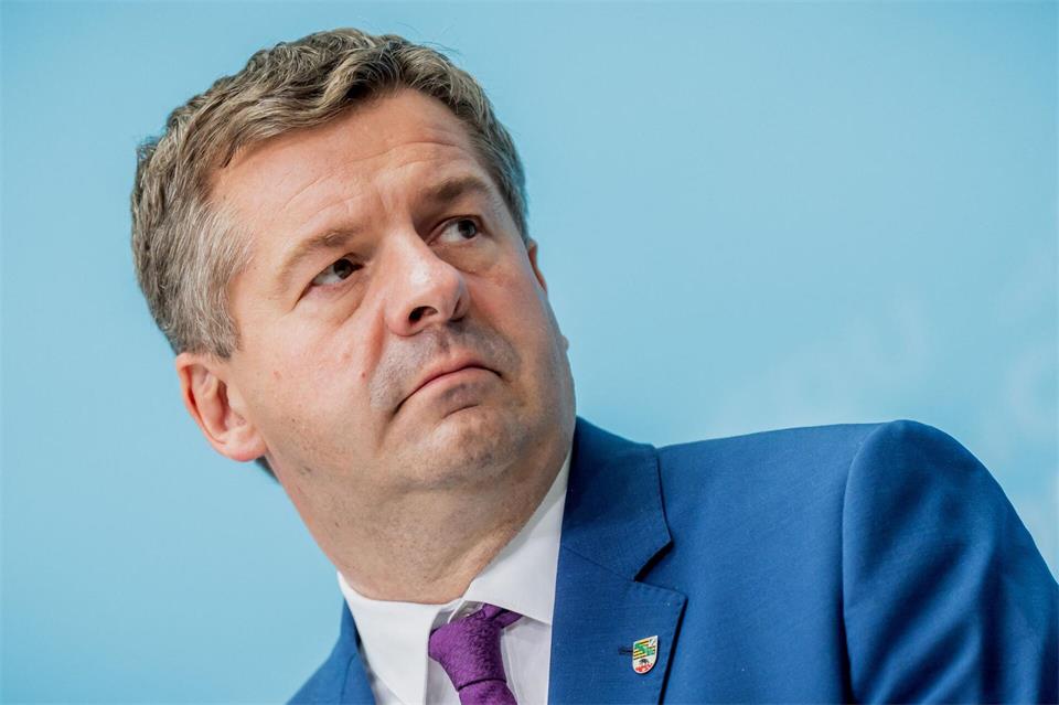 „Sie sind keine Partei, die Deutschland am Ende wirklich nach vorn bringen kann“, sagt der CDU-Politiker über die AfD. (Archivbild)Michael Kappeler/dpa