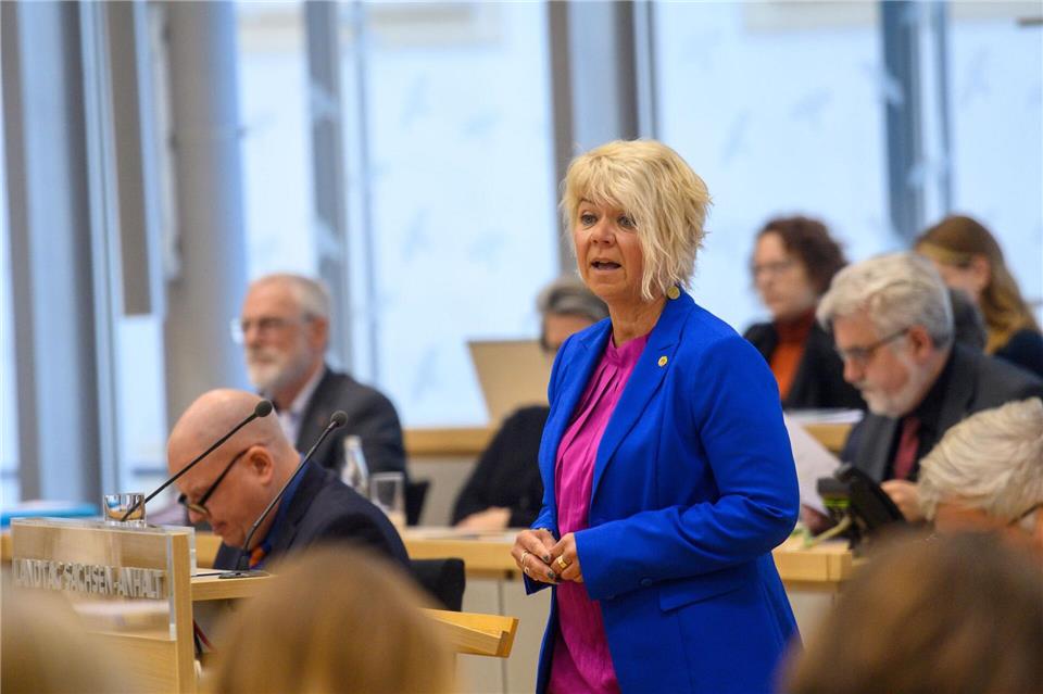 Sie will jungen Frauen Platz machen: Grünen-Fraktionsvorsitzende Cornelia Lüddemann.  (Archivbild)Klaus-Dietmar Gabbert/dpa