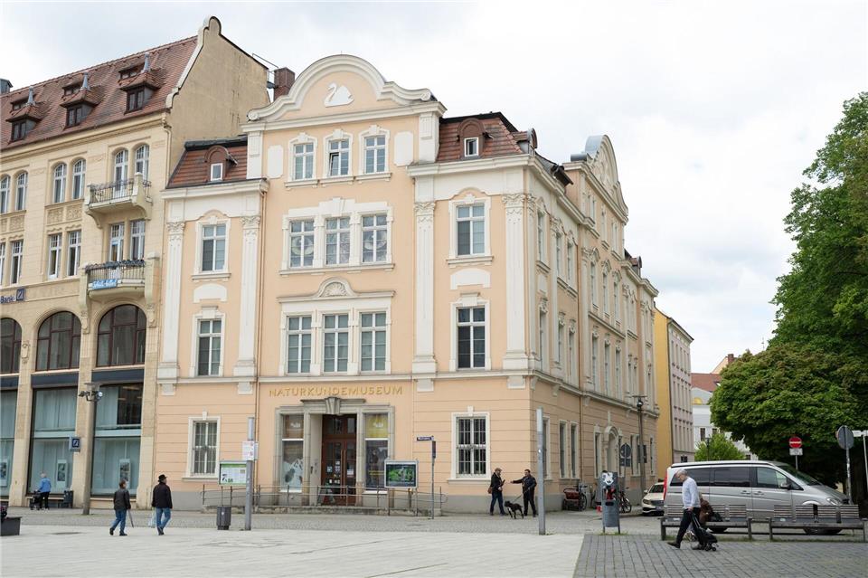 Sieben Millionen Objekte müssen in den Neubau ziehen. Sebastian Kahnert/dpa