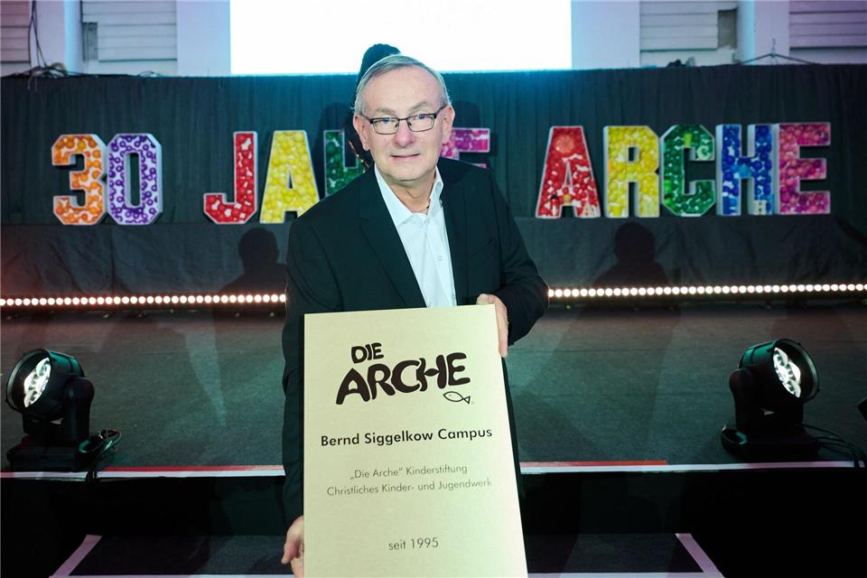 Siggelkow begann seine Arbeit vor 30 Jahren auf Berliner Spielplätzen. (Archivbild)Annette Riedl/dpa