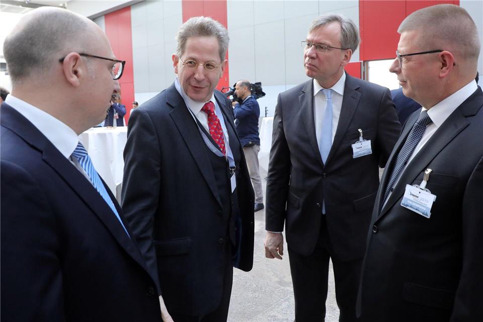 Vize-Präsident Selen wird neuer Chef des Verfassungsschutzes Sinan Selen wurde erst nach dem Ausscheiden von Hans-Georg Maaßen aus der Behörde Vizepräsident des Bundesamtes für Verfassungsschutz. (Archivfoto)Wolfgang Kumm/dpa