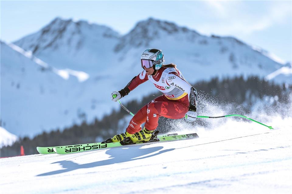 Skirennfahrerin Ricarda Haaser erlitt bei der WM bei einem Sturz eine schwere Verletzung.Expa/Johann Groder/APA/dpa