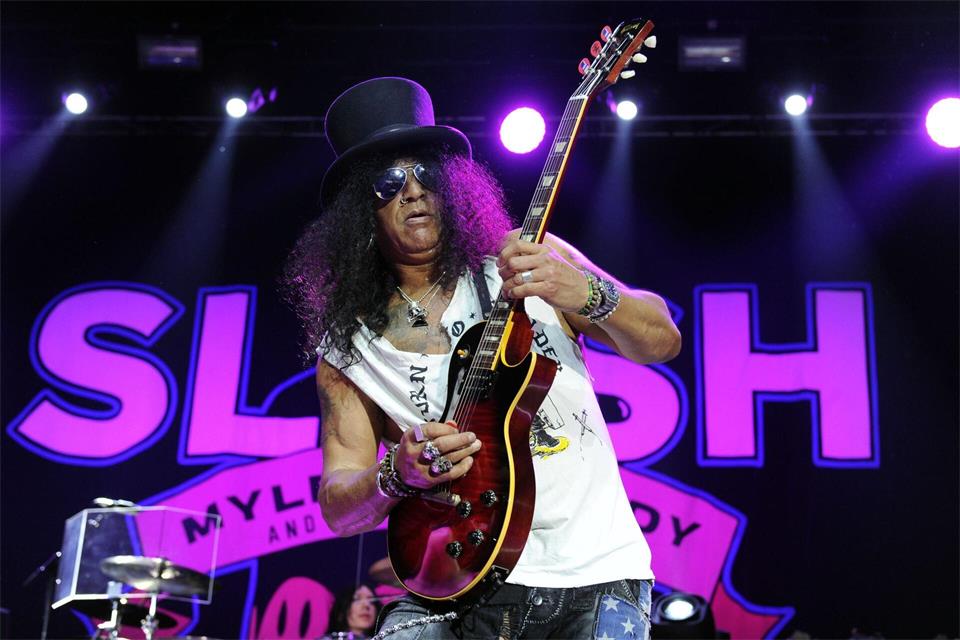Slash bezeichnet sich selbst als Reptilienliebhaber. (Archivbild)Herbert P. Oczeret/apa/dpa
