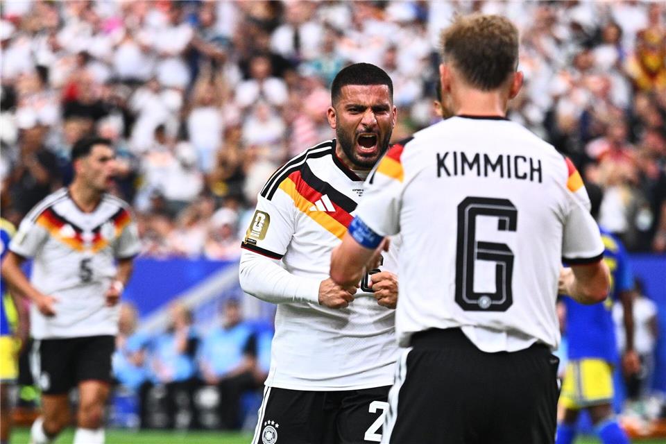 So einen Top-Joker wie Deniz Undav (l) wünscht sich jeder Trainer.Tom Weller/dpa
