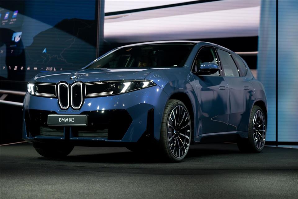 So schnell wie beim iX3 hat BMW nach eigenen Angaben noch nie eine Produktion hochgefahren. (Archivbild)Sven Hoppe/dpa