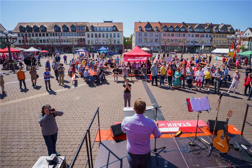 So wie vor einem Jahr will DGB-Landeschef Michael Rudolph auch an diesem Freitag wieder bei einer 1.-Mai-Kundgebung sprechen. (Archivbild)Andreas Arnold/dpa