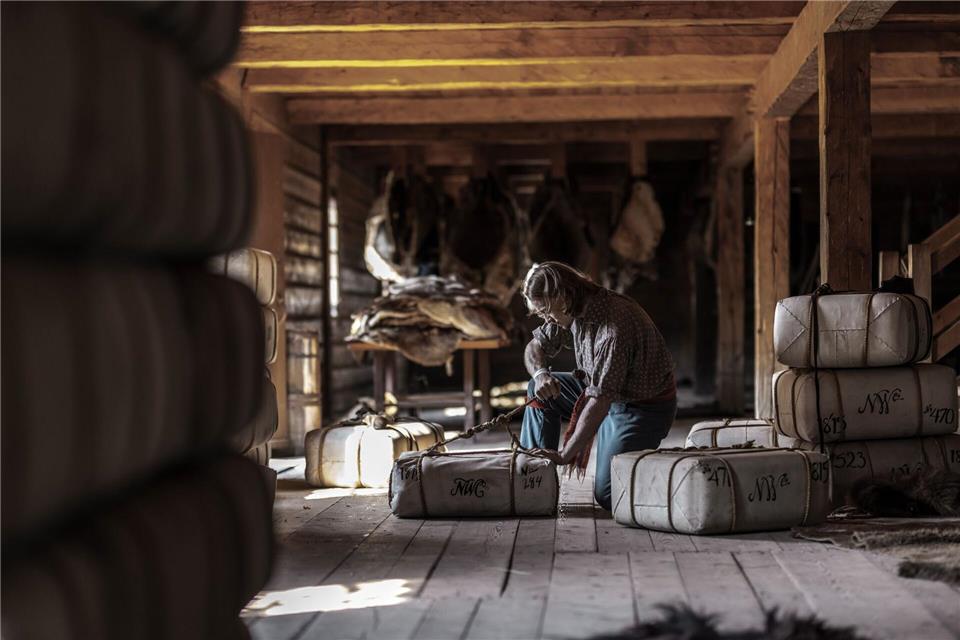 So wurden einst Felle verpackt: Darsteller im Fort William Historical Park.Tourism Thunder Bay/dpa-tmn