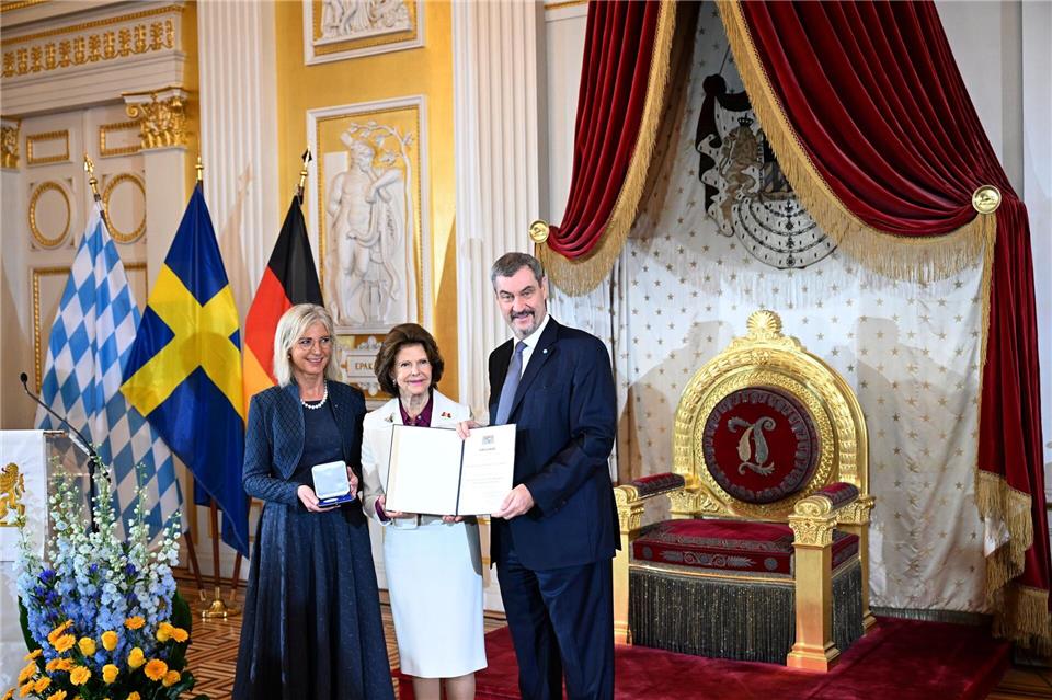 Söder ehrt Königin Silvia mit Bayerischer StaatsmedailleFelix Hörhager/dpa