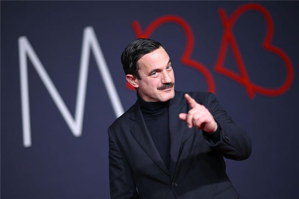 Sönke Möhring hatte vor seiner Schauspielkarriere einen anderen Beruf für sich vorgesehen. (Archivbild)Britta Pedersen/dpa