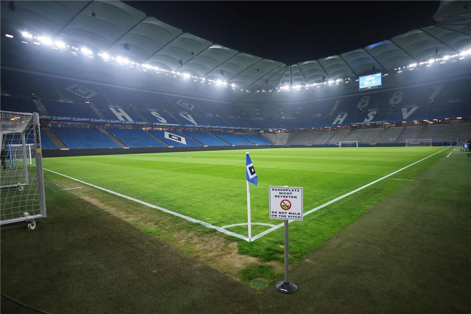 Soll größer werden: das Hamburger Volksparkstadion. (Archivbild)Christian Charisius/dpa