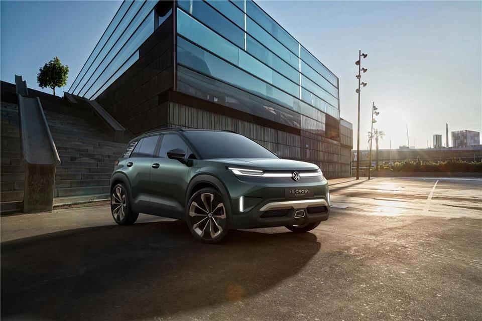 VW ID.Cross wird zum elektrischen SUV im Großstadtdschungel Soll im nächsten Jahr zu Preisen ab etwa 28.000 Euro in den Handel kommen: der ID.Cross von Volkswagen.Volkswagen AG/dpa-tmn