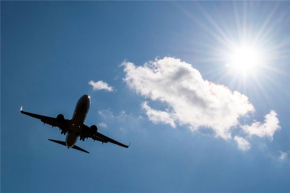 Sommerurlaub bereits gebucht – und plötzlich teurer? Welche Regeln jetzt gelten.picture alliance/dpa