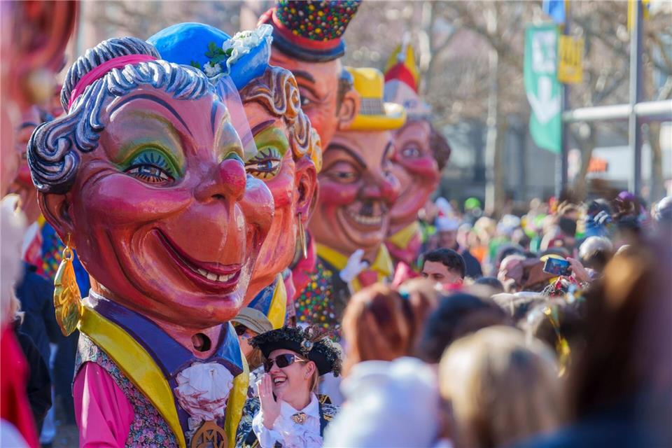 Sonnig wird es an Rosenmontag eher nicht. (Archivbild)Andreas Arnold/dpa