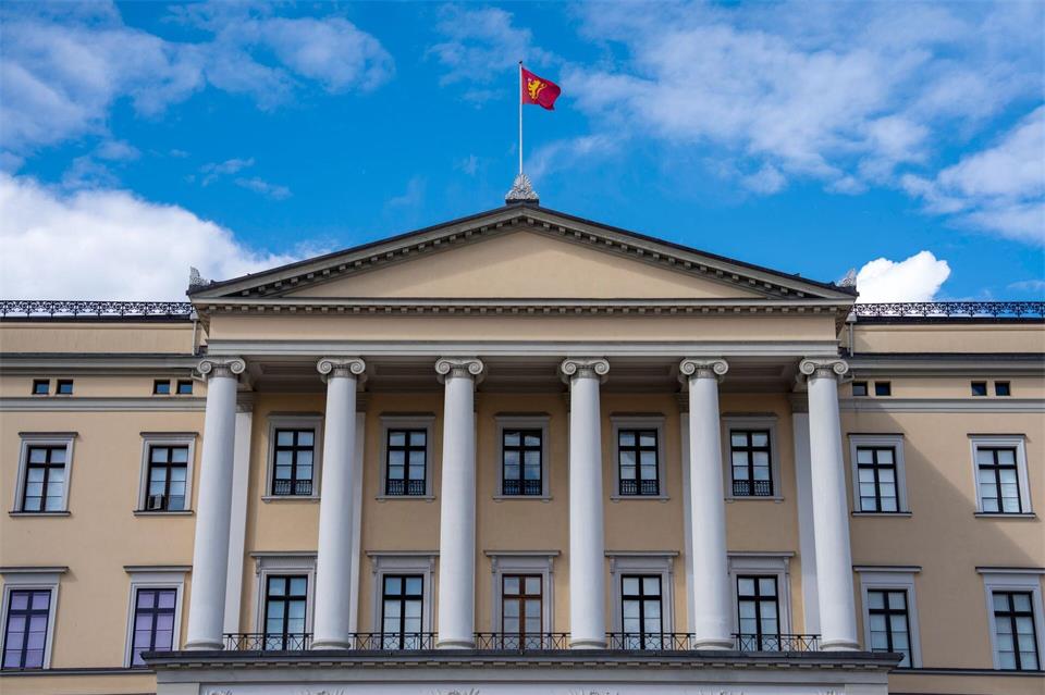 Sorge im Schloss: Wie steht es um König Harald V.? Cornelius Poppe/NTB/dpa