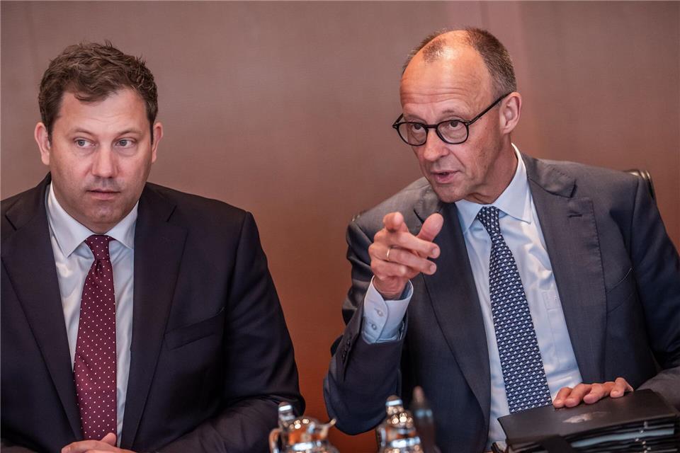 Sowohl Bundeskanzler Merz (CDU) als auch sein Stellvertreter Klingbeil (SPD) kommen in der heißen Phase vor der Landtagswahl nach Mecklenburg-Vorpommern. (Archivbild)Michael Kappeler/dpa