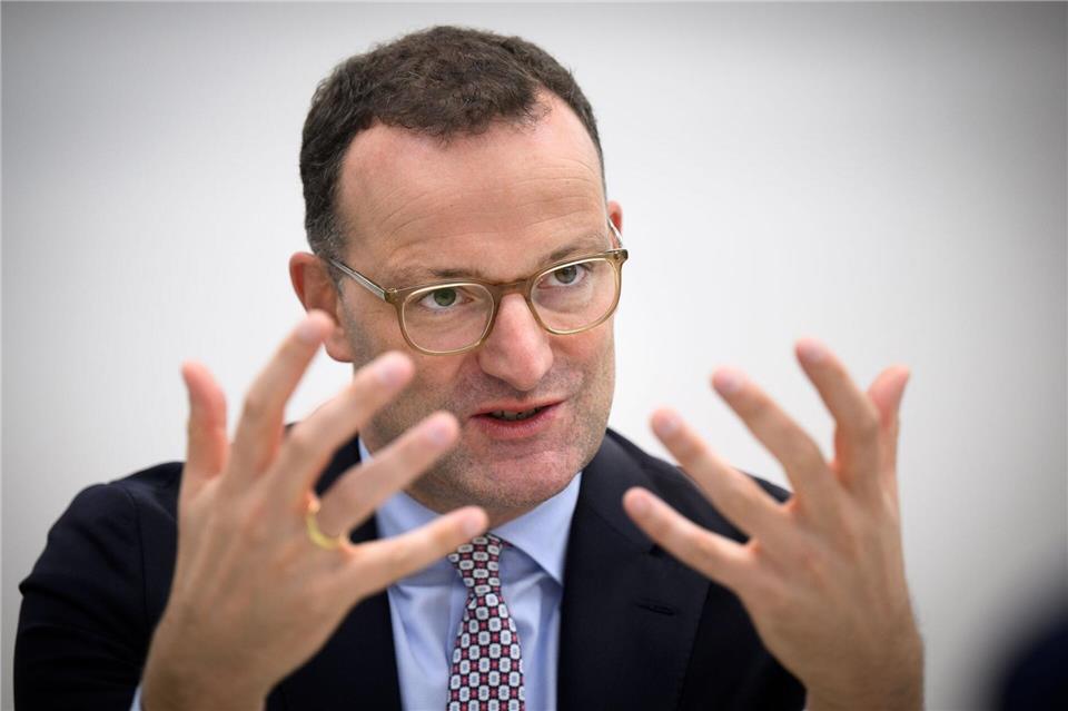 Spahn stößt Debatte über Vermögensverteilung an. (Archivbild)Bernd von Jutrczenka/dpa