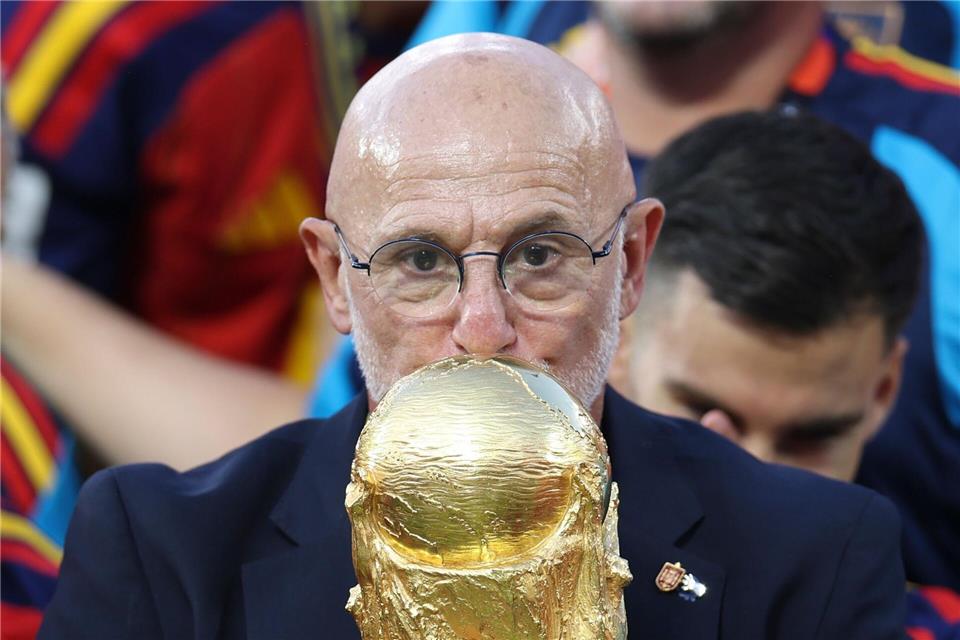 Spaniens Nationaltrainer Luis de la Fuente hat sich zum Auftreten der Argentinier im WM-Finale geäußert. (Archivbild)Li Ming/XinHua/dpa