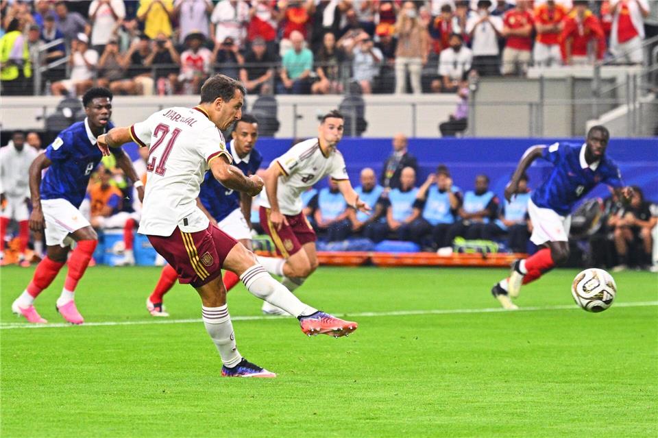 Spanischer Final-Experte: Stürmer Mikel Oyarzabal. (Archivbild)Tom Weller/dpa