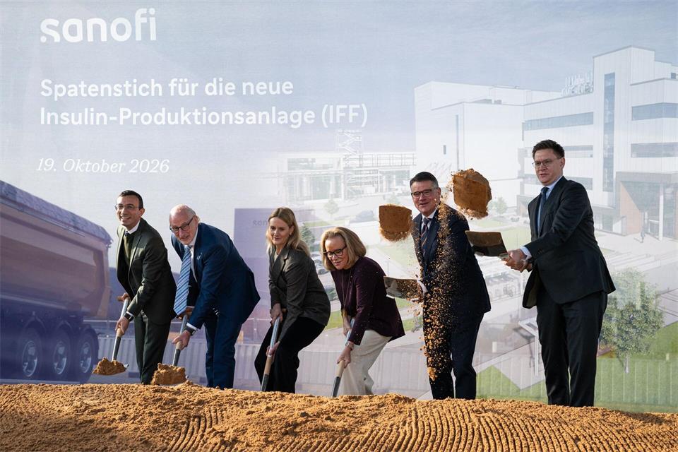 Spatenstich für die neue Insulinproduktionsanlage von Sanofi in Frankfurt.Hannes P. Albert/dpa