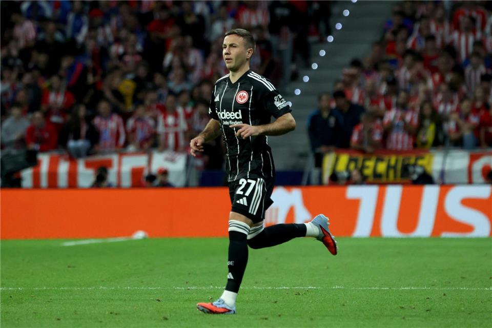 Spielt zum dritten und wohl letzten Mal im Camp Nou: Mario Götze.Canales Carvajal/dpa