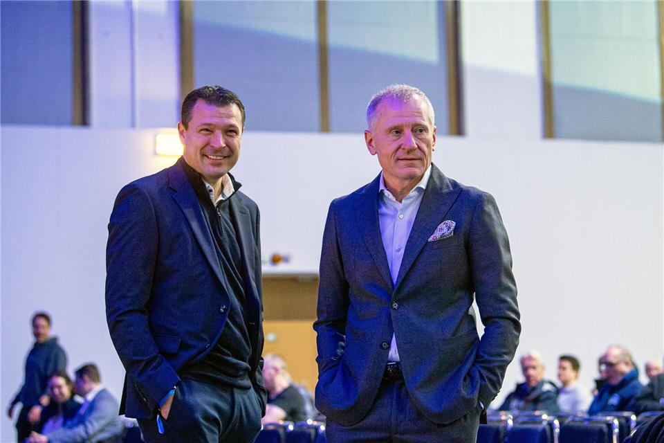 Sportdirektor Benjamin Weber und Geschäftsführer Peter Görlich planen offenbar einen radikalen Umbau des Teams. (Archivbild)Matthias Koch/Sportfoto Matthias Koch./dpa